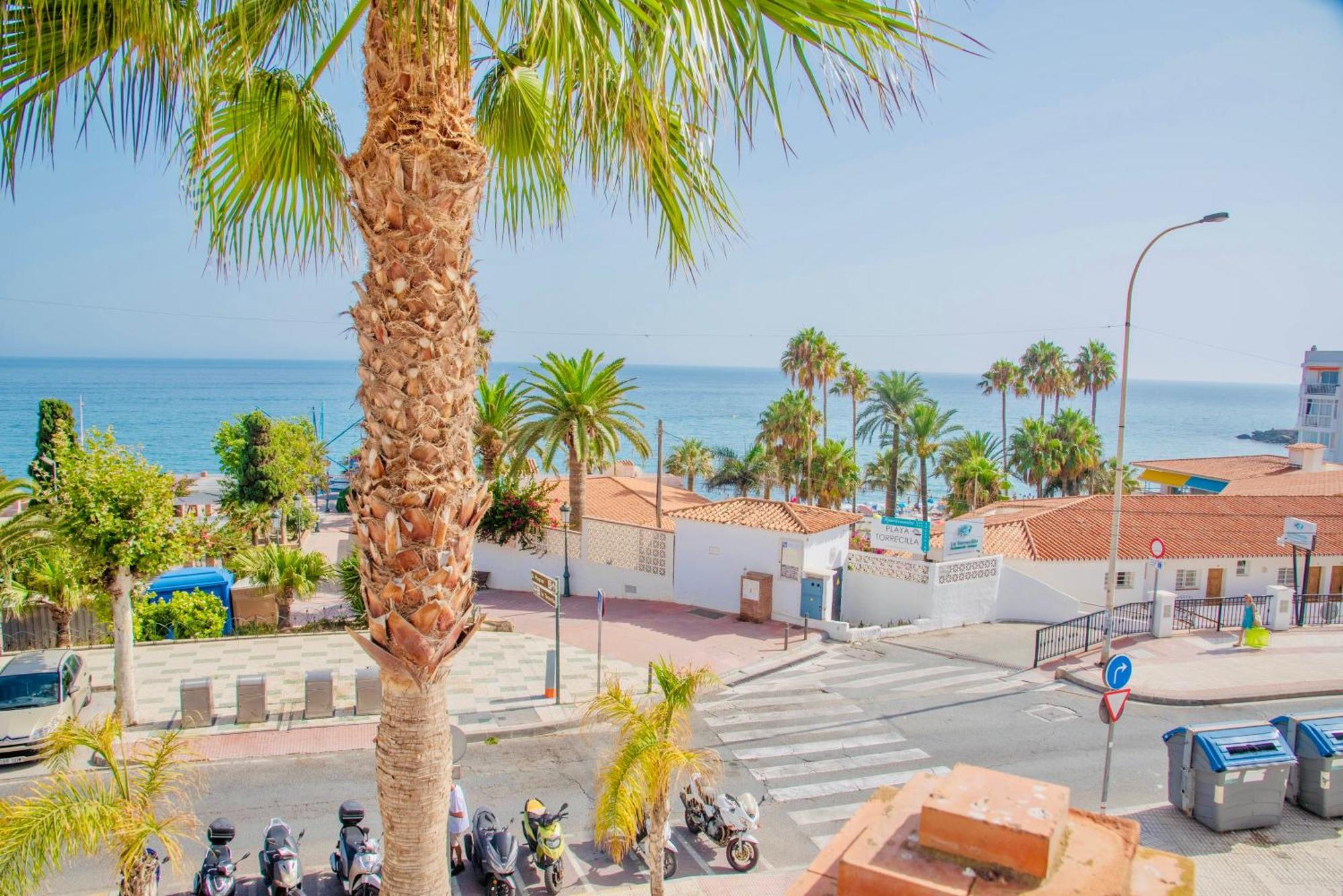 Villa Torrecilla En El Centro De Nerja - South Costa ภายนอก รูปภาพ