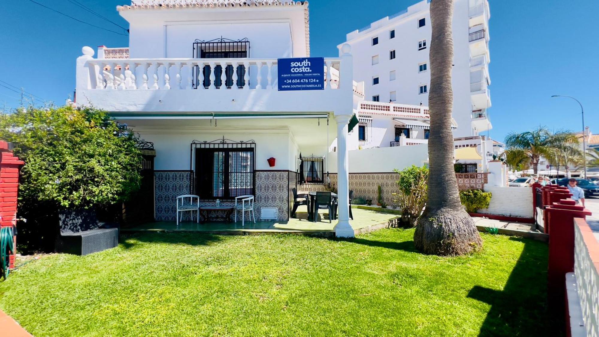 Villa Torrecilla En El Centro De Nerja - South Costa ภายนอก รูปภาพ